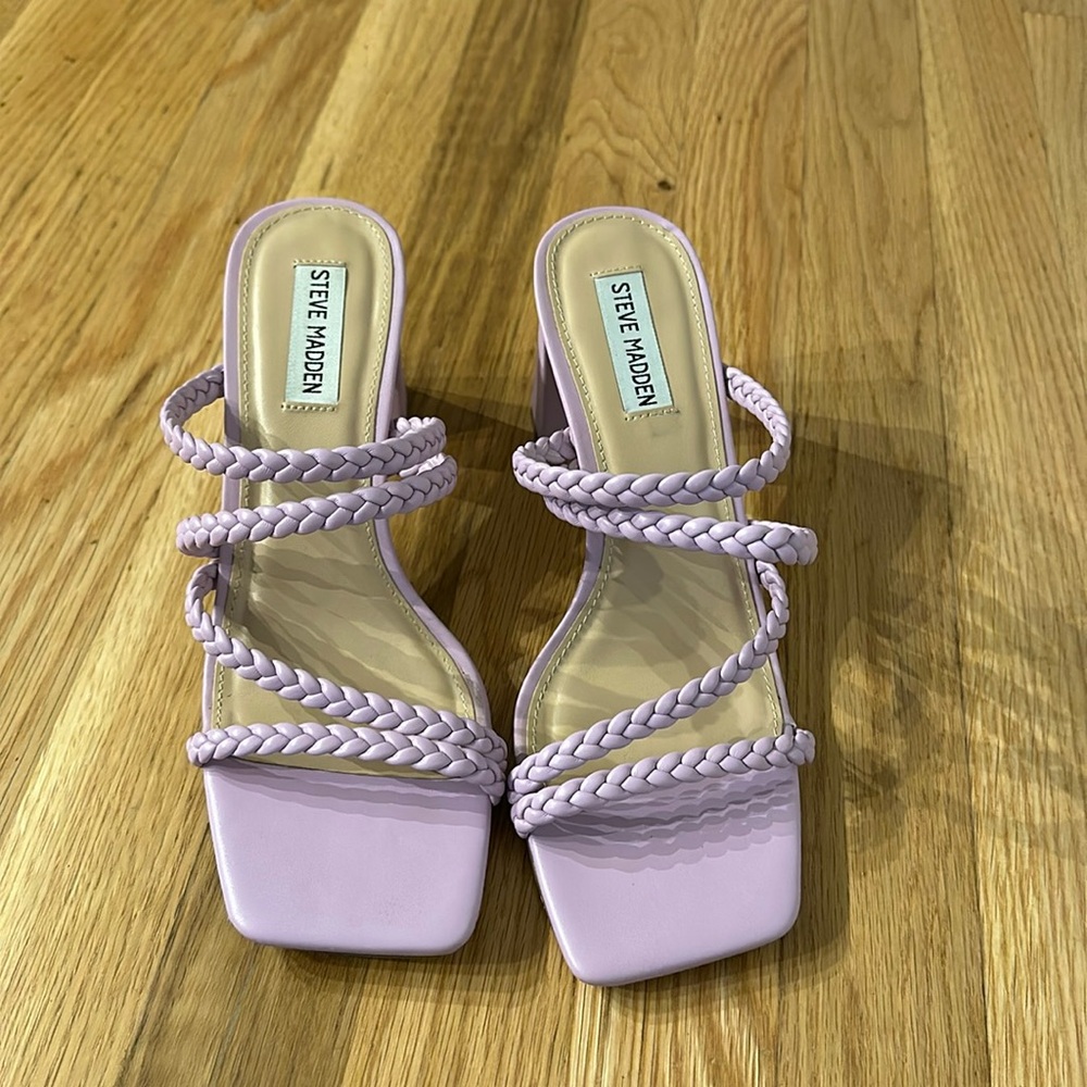 Lilac Heels size 8.5